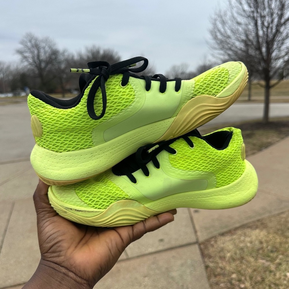 Under Armour Anatomix Spawn 2 Athletic Shoes Unisex Size M7.5 W9 "Neon Yellow" - Picture 11 of 13